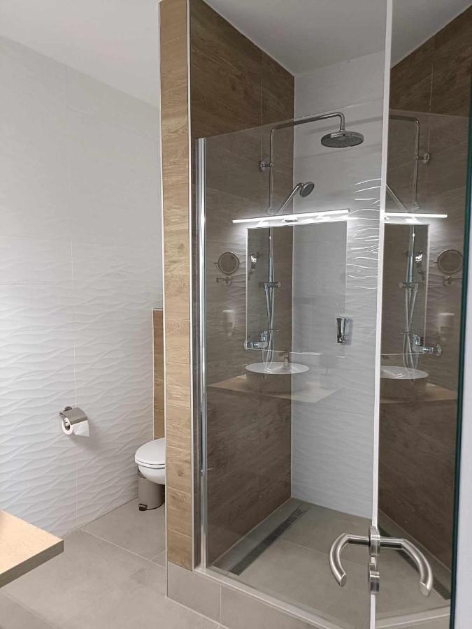 West Panorama Penthouse - Apartment With A Fantastic View Of The City Szombathely Exteriér fotografie