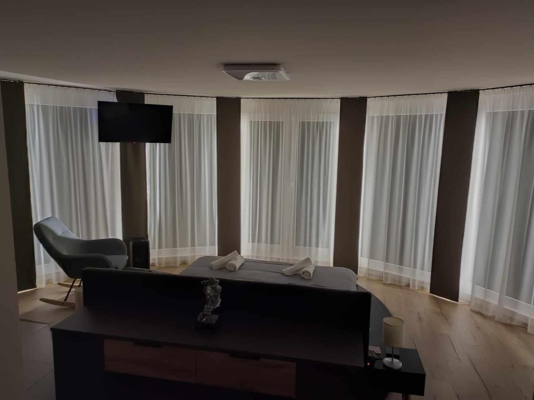 West Panorama Penthouse - Apartment With A Fantastic View Of The City Szombathely Exteriér fotografie